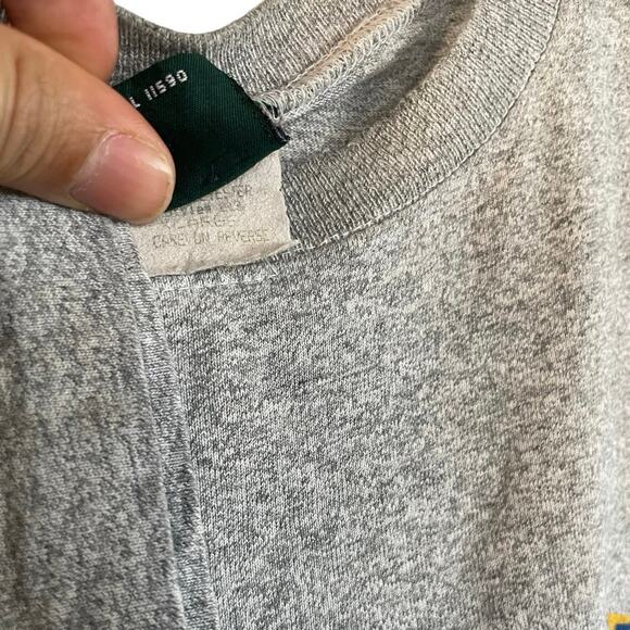 5 VTG Shirts Reseller Bundle- Y2K, UCLA, Jimmy Buffet, Floral AOP, Tony Packos - Picture 7 of 14